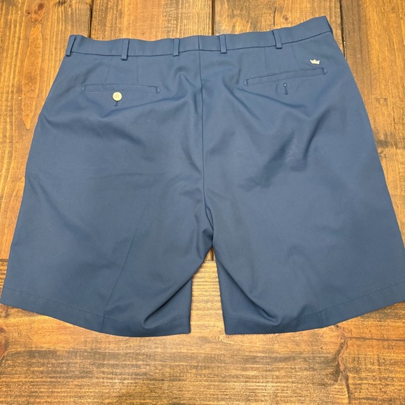 Peter Millar Wickimg Mens Golf Shorts Size 38 Blue Performance short, soft light - Picture 4 of 4